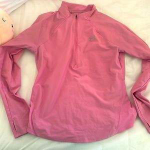 Under Armor top